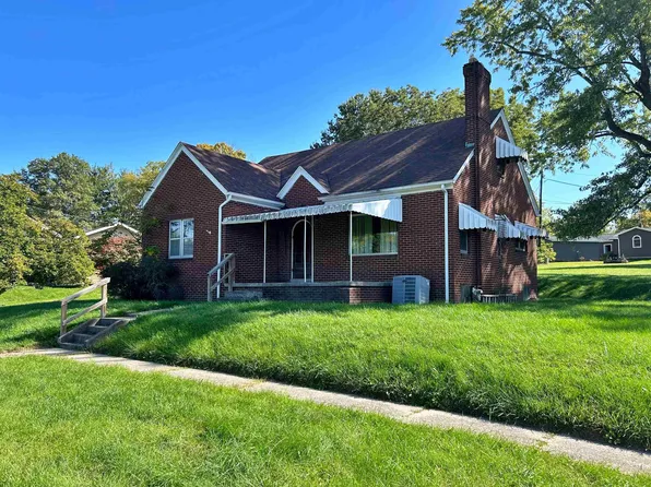 512 E Broadway St, Loogootee, IN 47553
