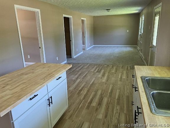 4th image of 350 W Main Street