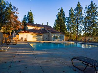 675 Oak Run Trl UNIT 110, Oak Park, CA 91377