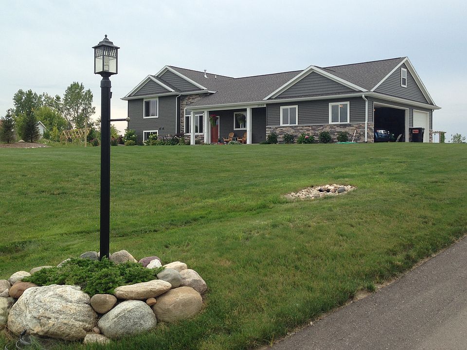 1st image of 2535 72nd Ave