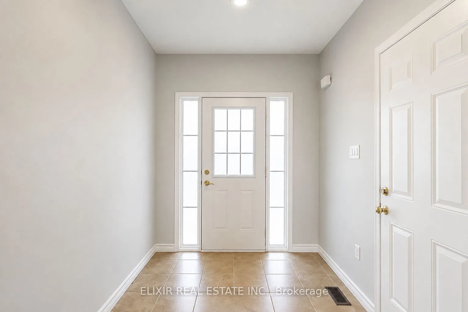3 bed, $3,200 — Photo 4
