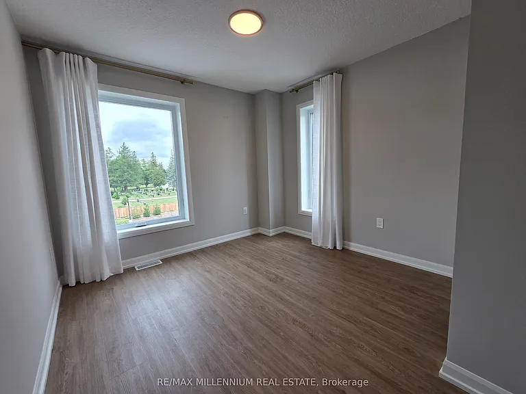708 Woolwich St #103 — Photo 16