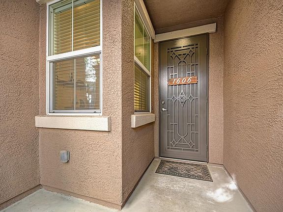 2nd image of 1606 Hudson Cir