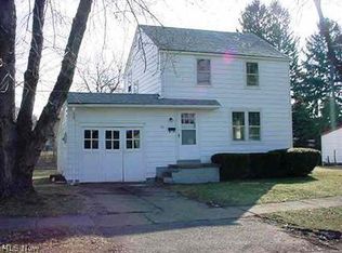 510 Church St S, Louisville, OH