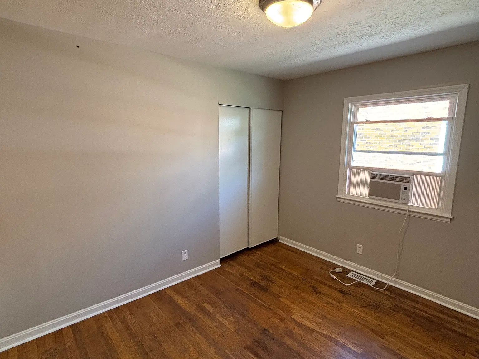 2 bed, 775 sqft, $1,150 — Photo 4