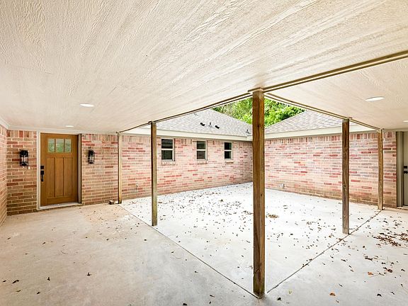 5th image of 2109 County Road 353