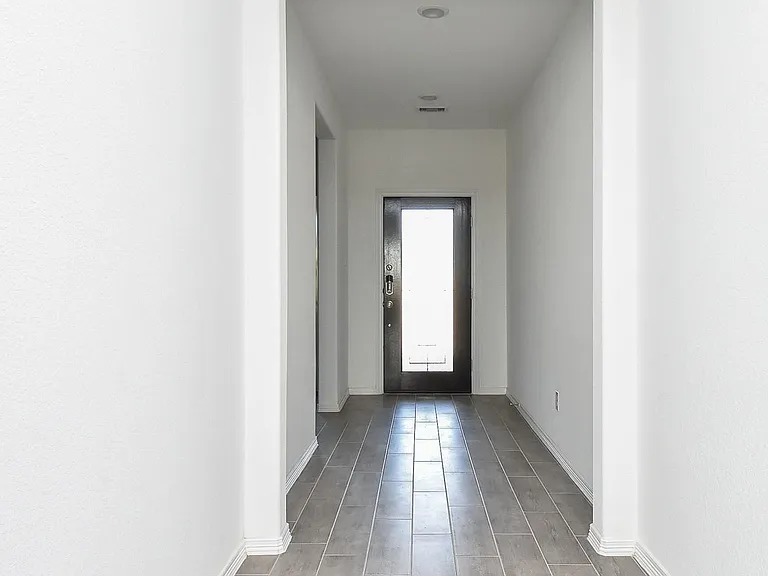 5715 Aurora Greens Ln — Photo 5