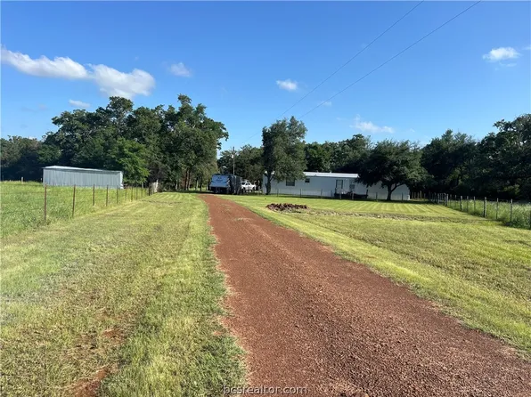 6118 E Fm 979, Franklin, TX 77856