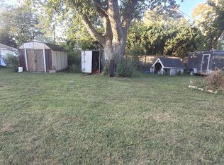 2002 Burr Oak Ln, Lindenhurst, IL 60046