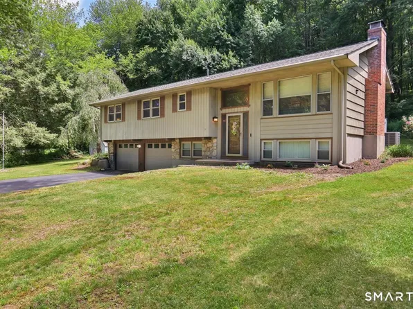 9 Willow Stream Drive, Vernon, CT 06066