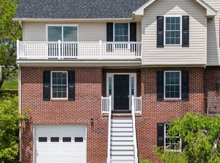 1823 Willow Hill Dr, Harrisonburg, VA 22801