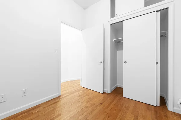 Rented by REAL New York | media 7