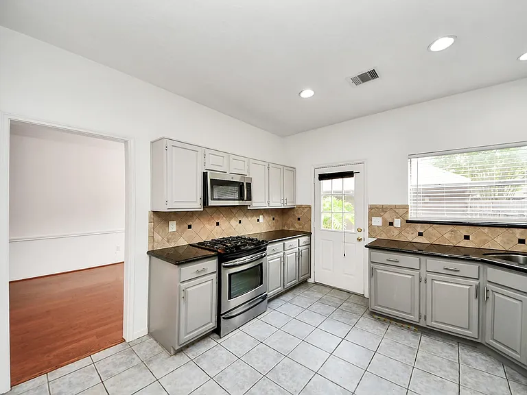 2204 Gemini St — Photo 13