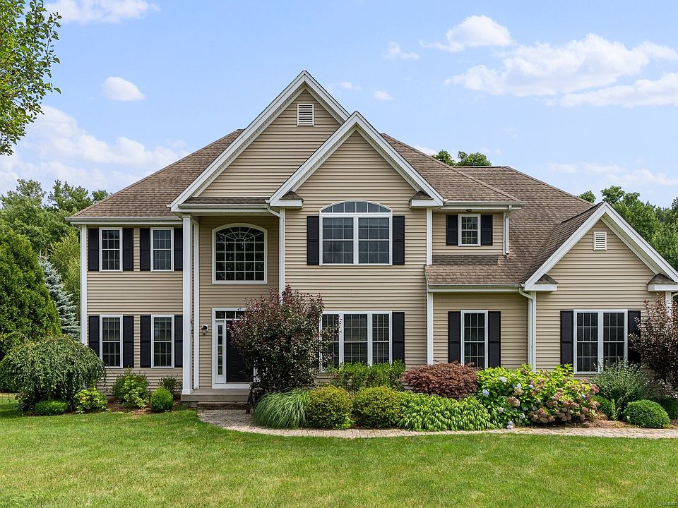 1st image of 47 Steele Farm Drive
