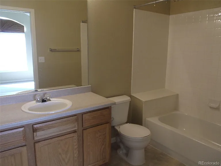 8338 Stonybridge Cir — Photo 28