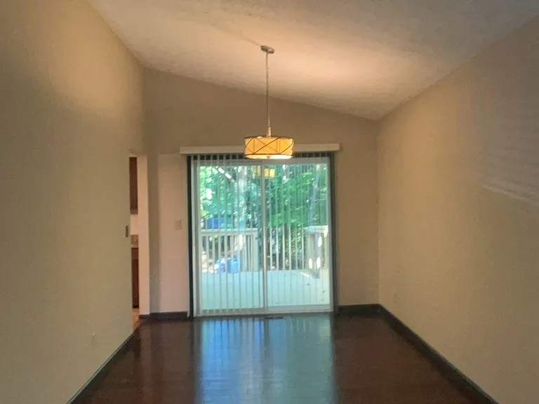 1265 Herrington Rd — Photo 9