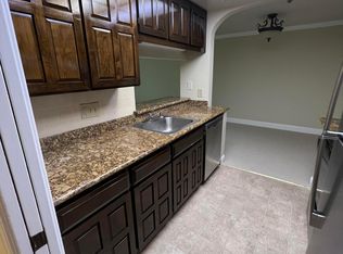 1860 Ogden Dr #104, Burlingame, CA 94010