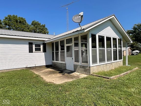 3rd image of 5249 E Nyesville Rd