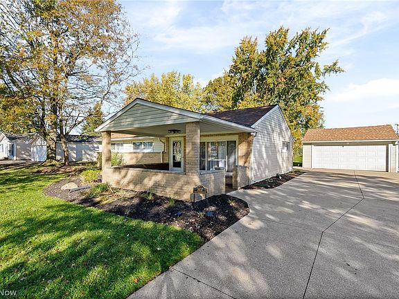 4th image of 1637 Ridgewood Ct