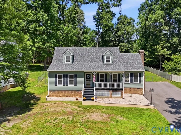 4508 Edenton Pl, Chester, VA 23831
