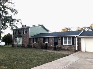 5360 Oak Grove Cir, Cumming, GA 30028