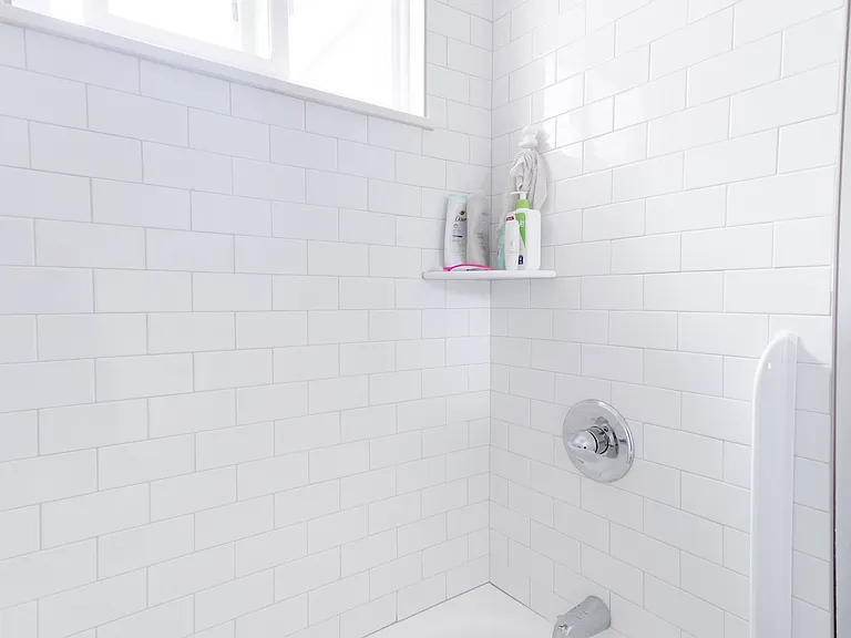 421 E Flora St — Photo 19