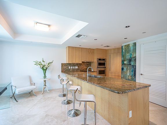 5th image of 1200 Holiday Dr APT 108