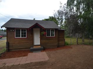 1899 Rebecca Ave, Hood River, OR 97031
