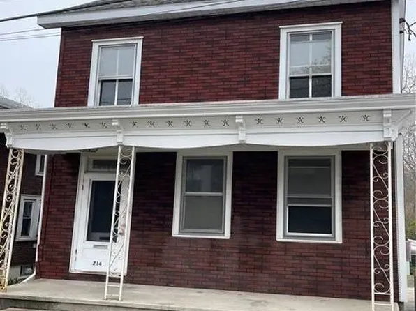 214 E Wyomissing Ave, Mohnton, PA 19540
