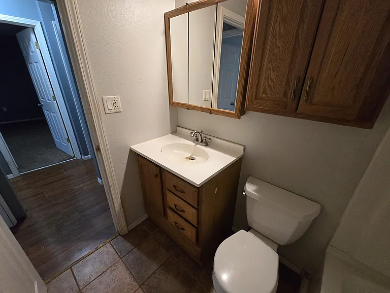 1407 Robin Rd — Photo 16