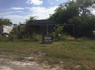 2106 Business 181 S, Beeville, TX 78102