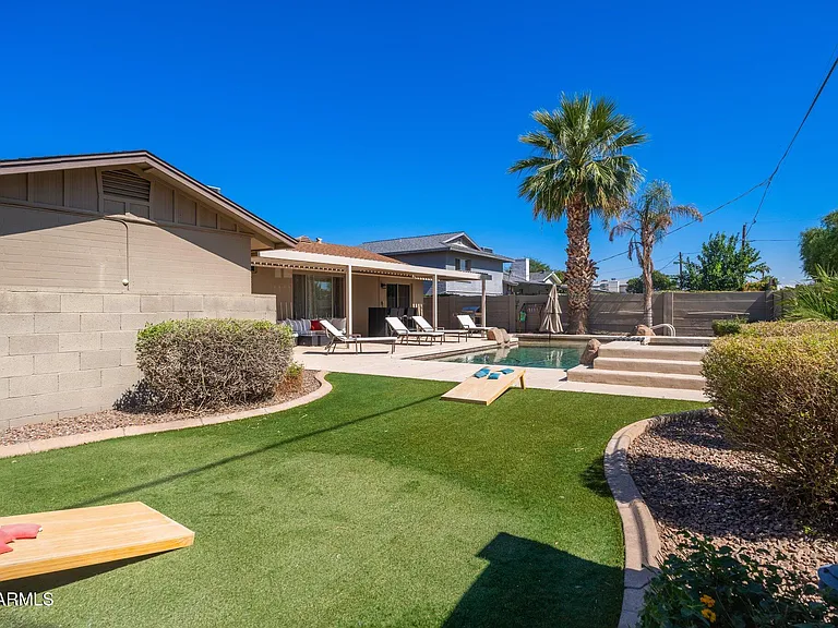 8625 E Lincoln Dr — Photo 27