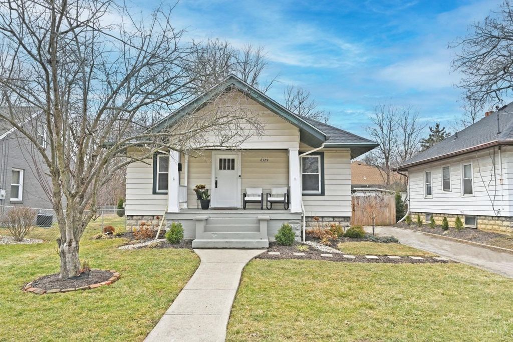 Real estate listing image