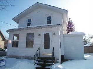 555 Prairie St, Prairie Du Sac, WI 53578