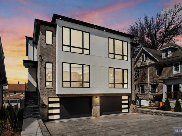 145 Grand Ave #A, Palisades Park, NJ 07650