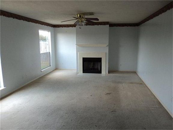 5th image of 21039 Vista Trail Ct