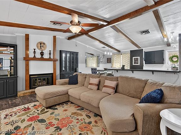 4th image of 3416 Londonderry Rd