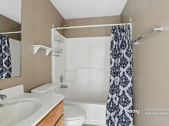 2nd image of 5569 Lafayette Park Dr N