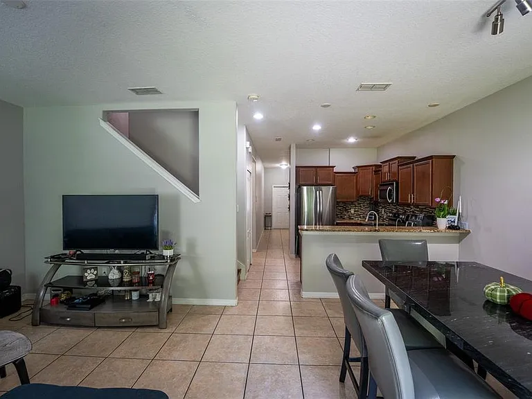 11191 Savannah Landing Cir — Photo 21