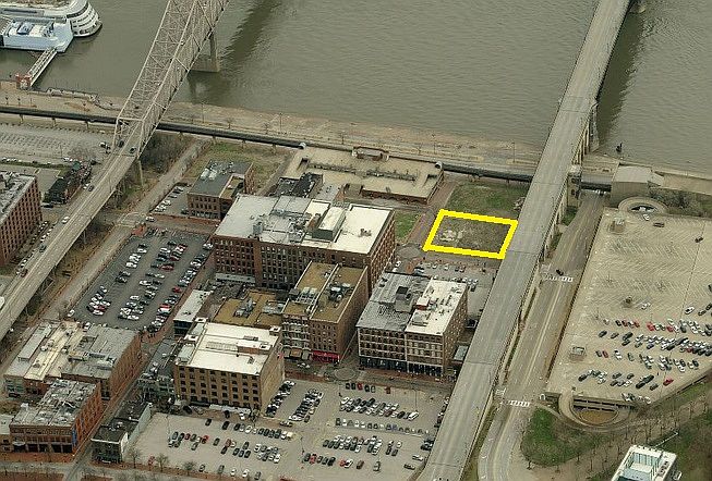1st image of 612 N 1st St