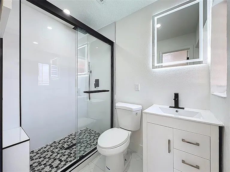 3463 Arnel Dr — Photo 25