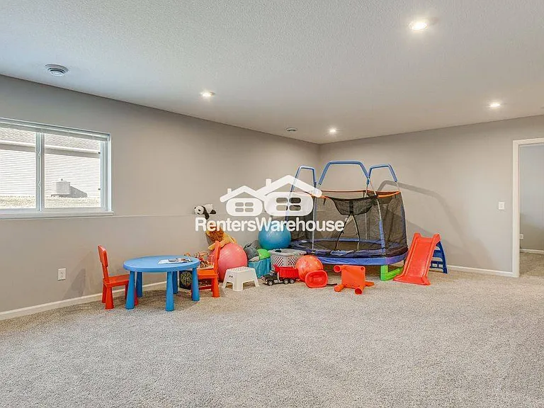 923 112th Ln NE — Photo 15