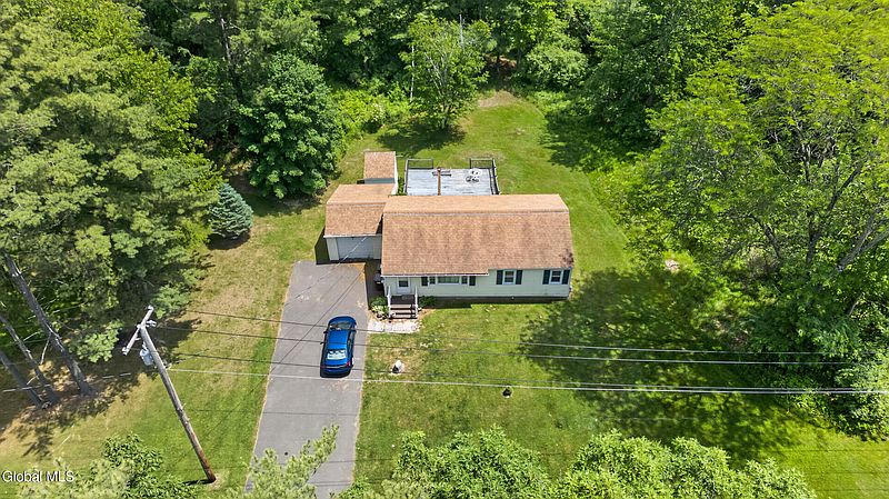5th image of 148 Van Dyke Road