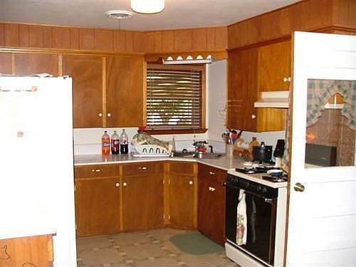 4th image of 306 N 8th Ave