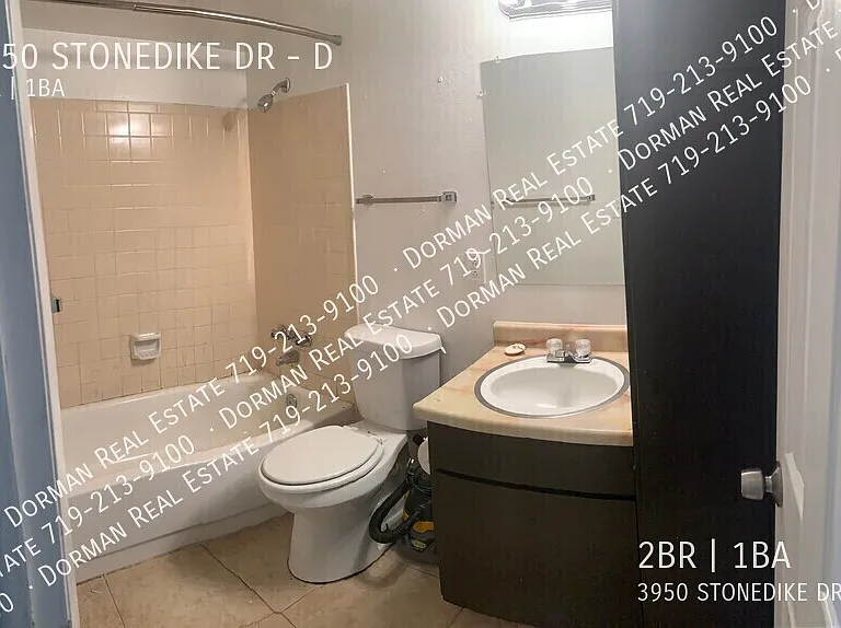 3950 Stonedike Dr #D — Photo 9