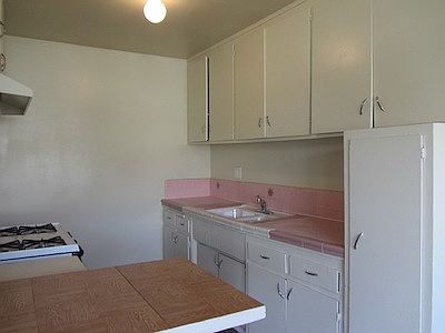 4th image of 4024 Nicolet Ave APT 17