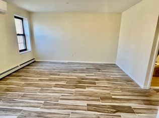 460 62nd St FLOOR 1, Brooklyn, NY 11220
