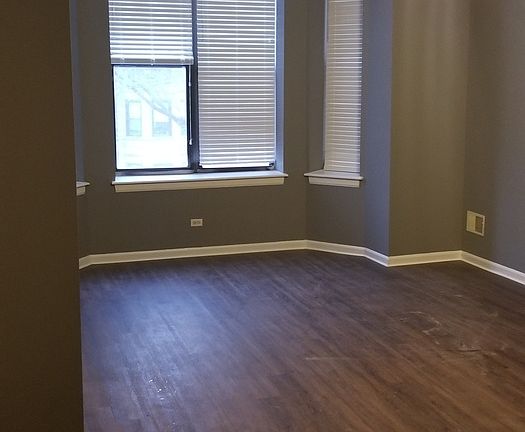 4th image of 5617 S Michigan Ave #2N