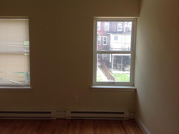 3rd image of 1417 N Central Ave #A