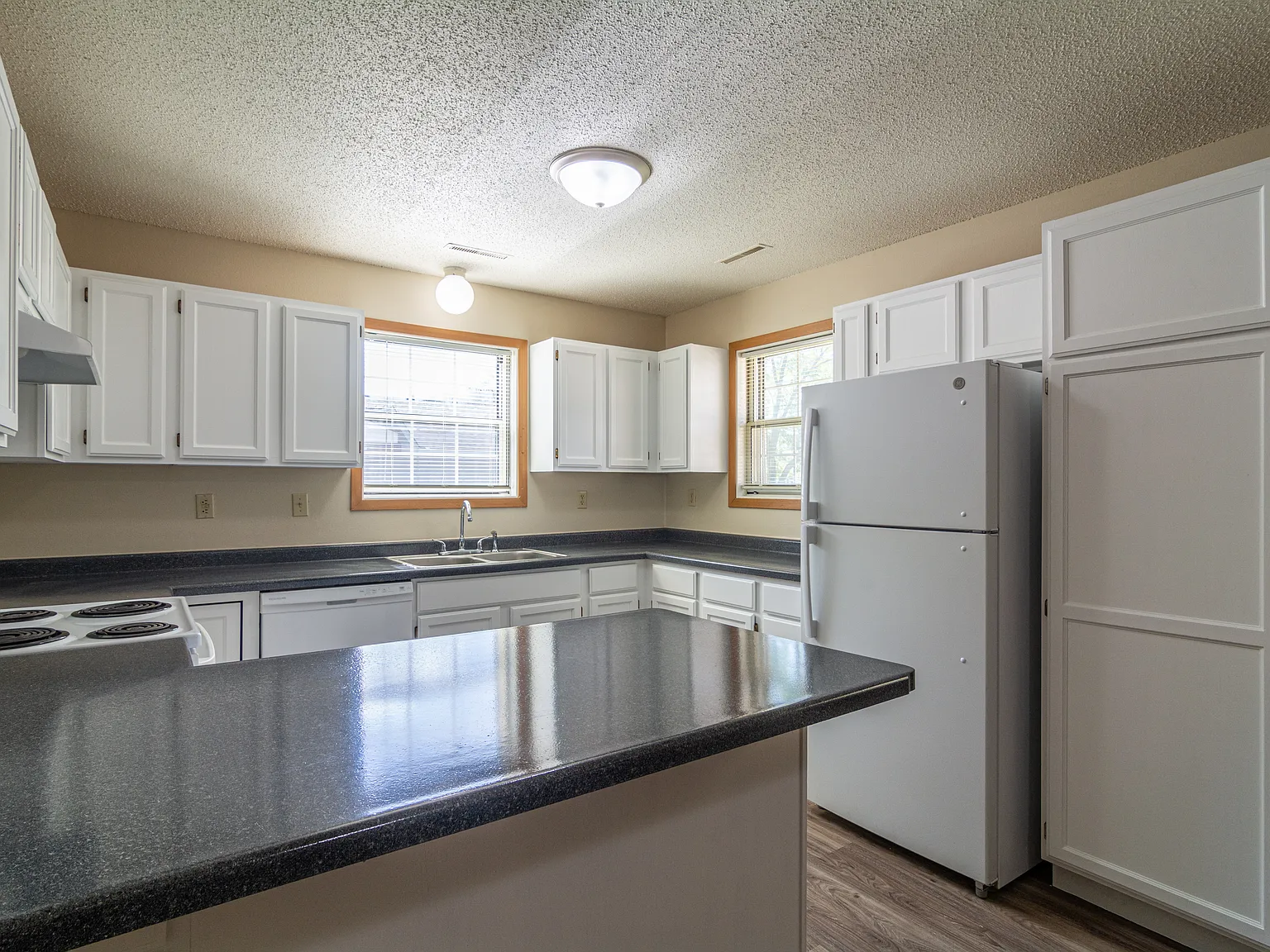 Countryside Townhomes — Photo 3